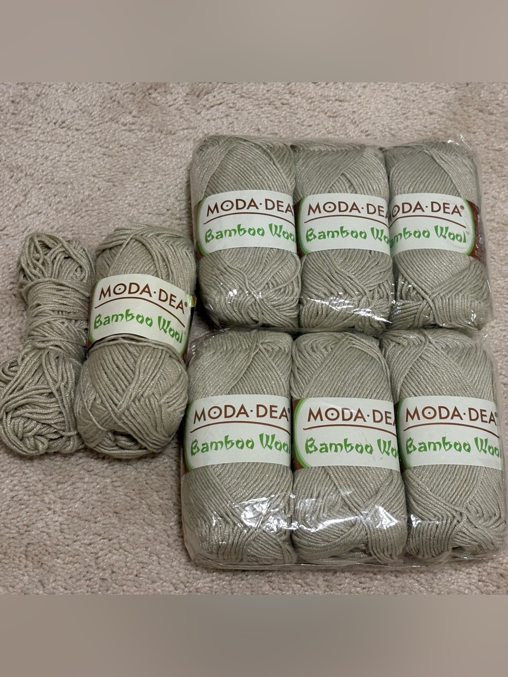 Lot of 7+ Skeins Moda Dea Bamboo Wool Yarn - Celery #3620 (Discontinued Color)